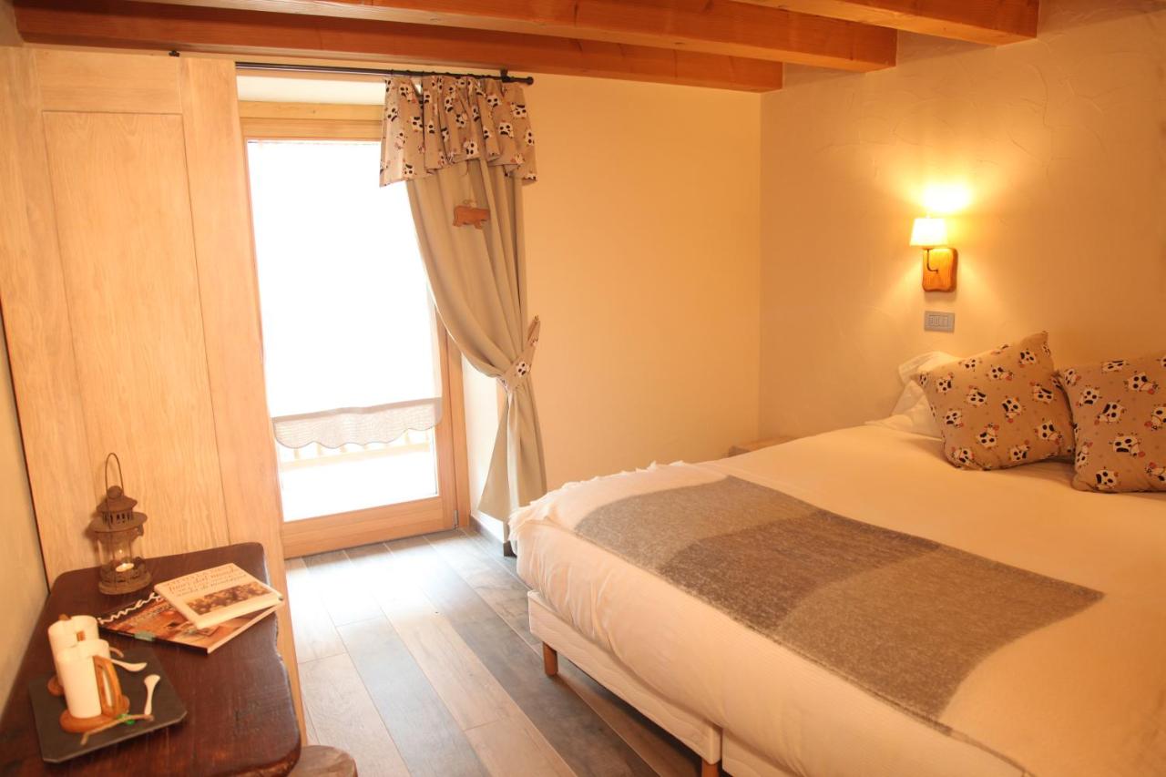 Double or Twin Room with Balcony