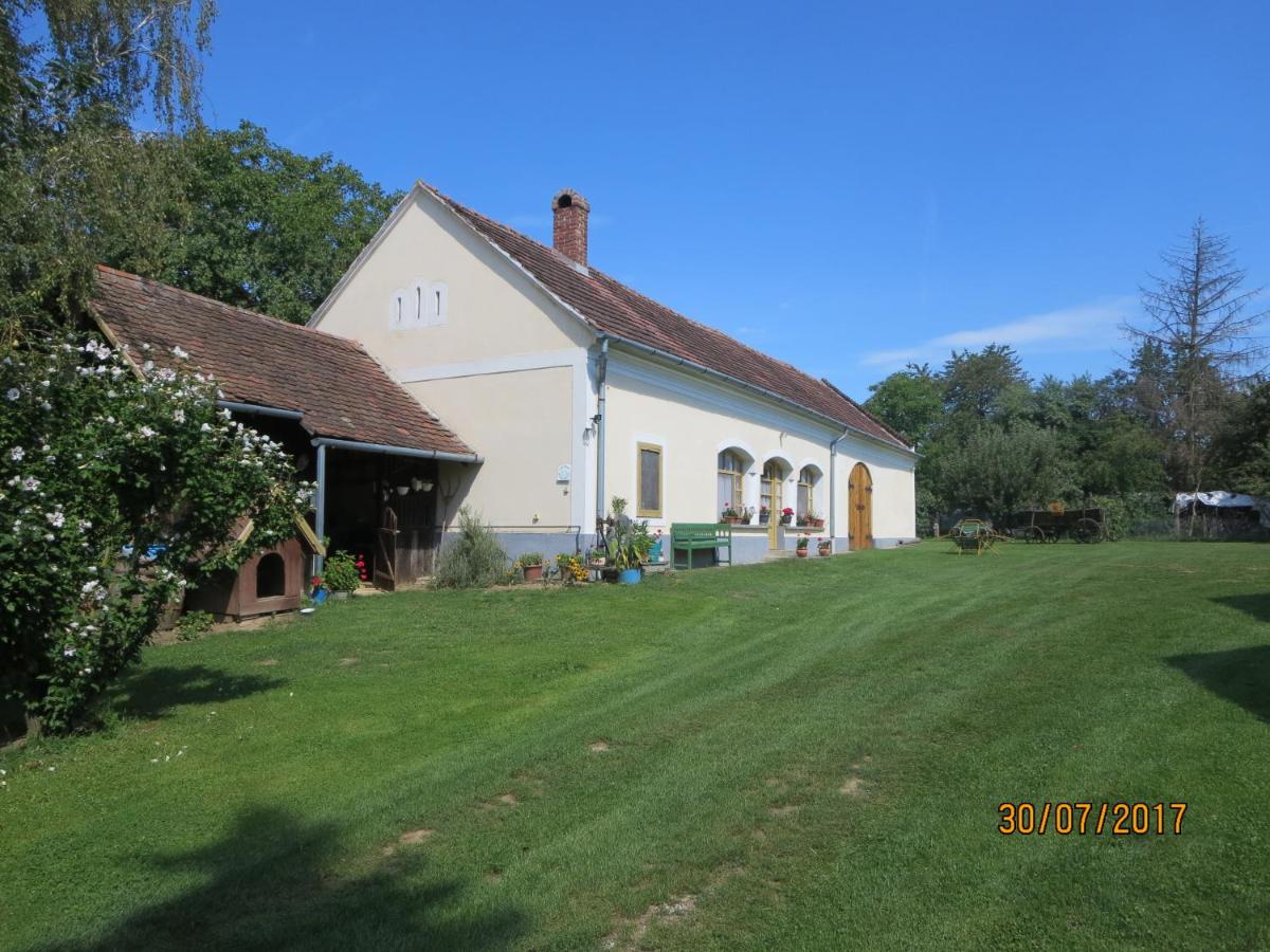 Molnárporta - Chambres d’hôtes Szentgyörgyvölgy