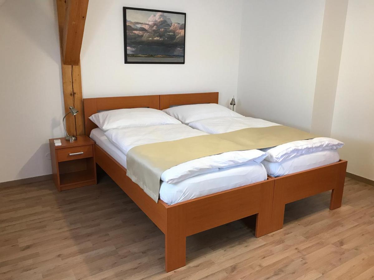 Appartamentino su 2 Livelli con Terrazza - A 