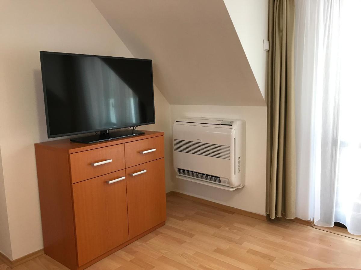Appartamentino su 2 Livelli con Terrazza - B