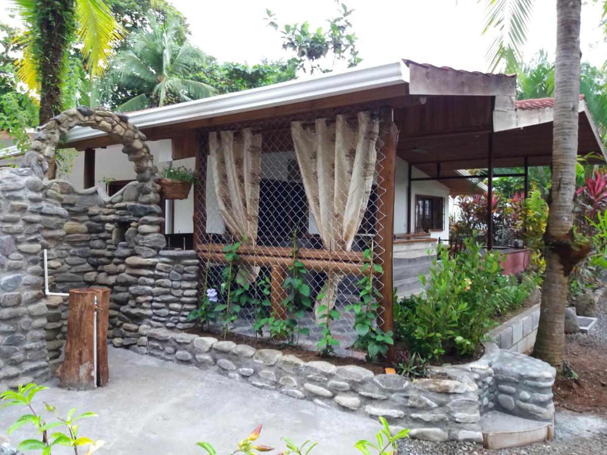 Casa Aba Matapalo - B&B
