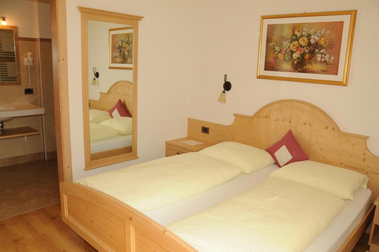 One-Bedroom Apartment (2 Adults)