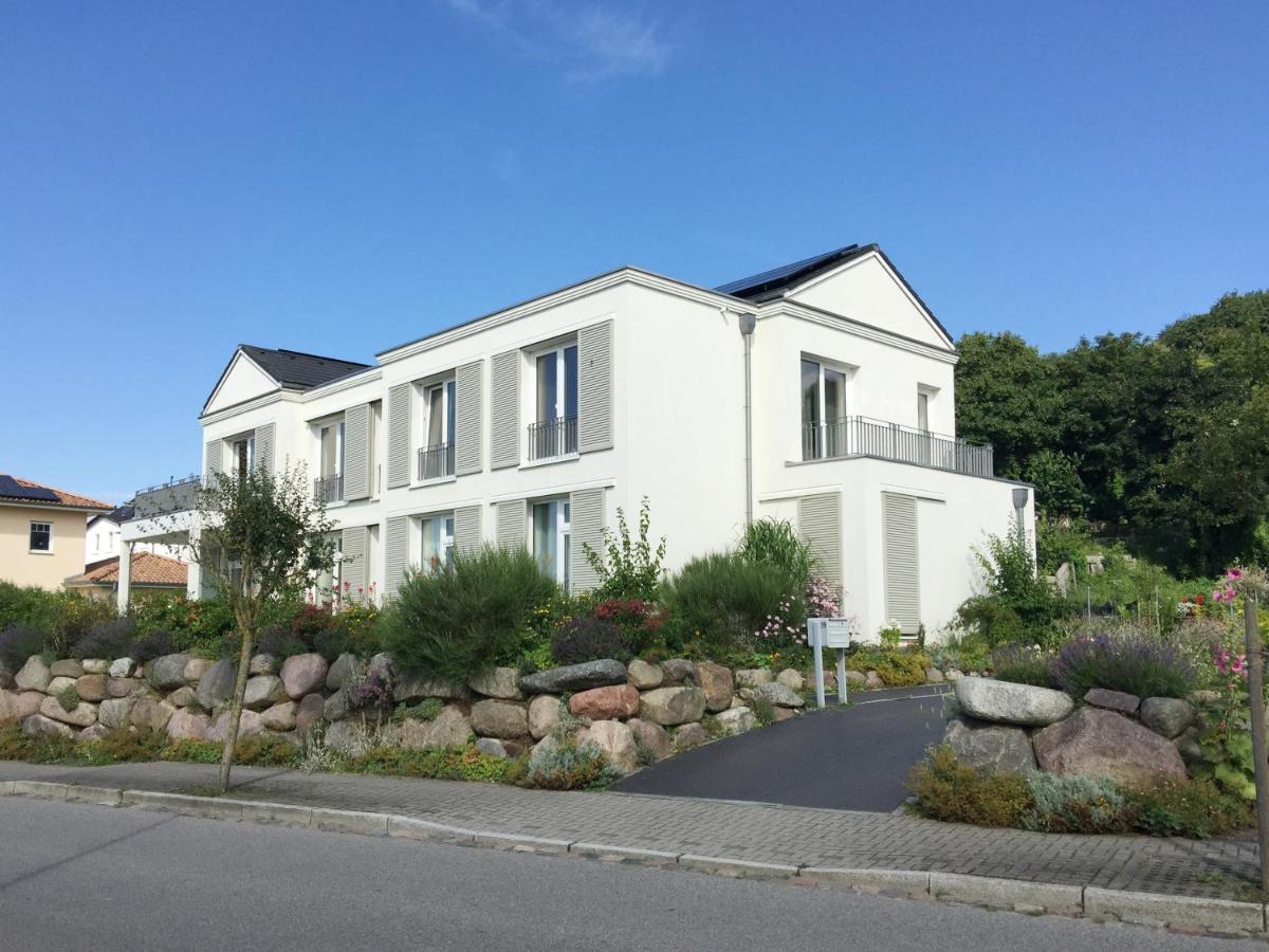 B&B Sassnitz - Ferienwohnung *Richi* - Bed and Breakfast Sassnitz