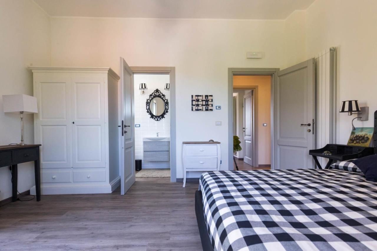 Casale Virginia - Ferienwohnung Cesariano