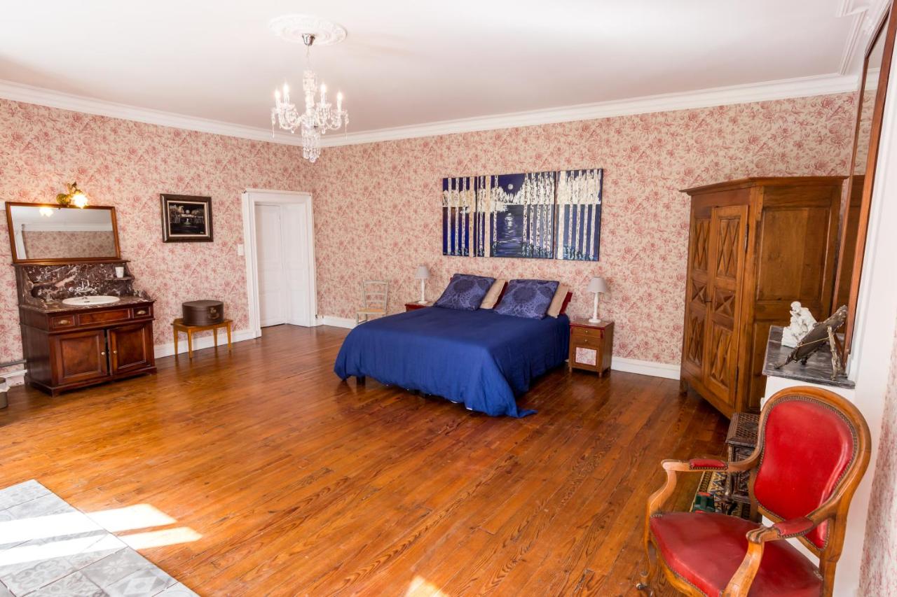 Suite with Garden View