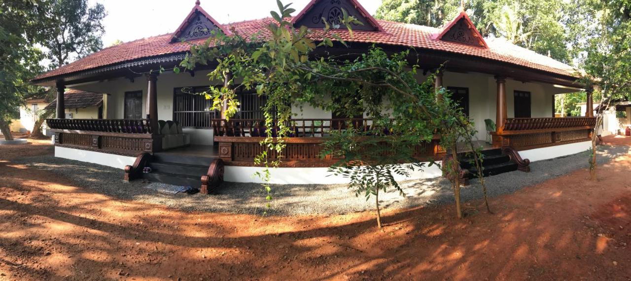 B&B Punalūr - Kerala Heritage Villa - Bed and Breakfast Punalūr