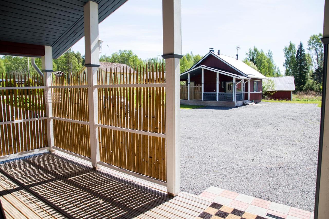 Rauhanlaakson Jokimökit - B&B