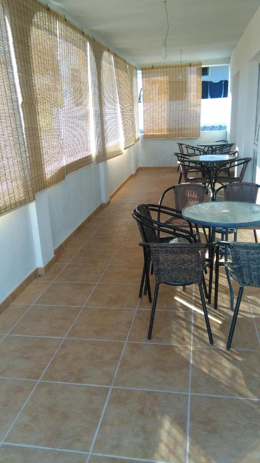 Aparmani Family 1 - Bed and Breakfast