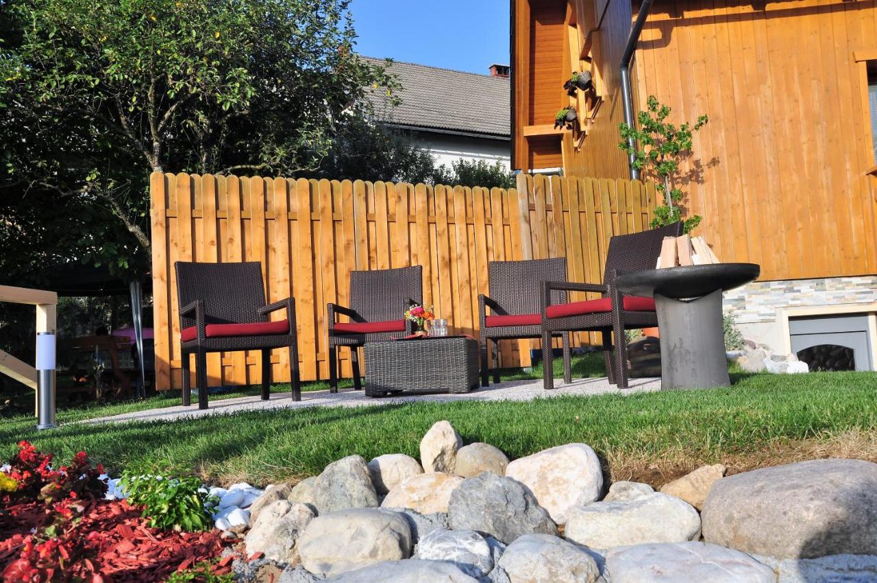 Apartma Romana - Ferienwohnung Spodnji Otok