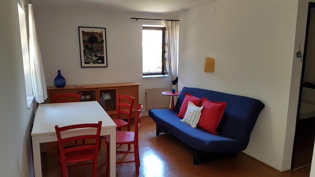 Two-Bedroom Apartment with Patio and Garden View