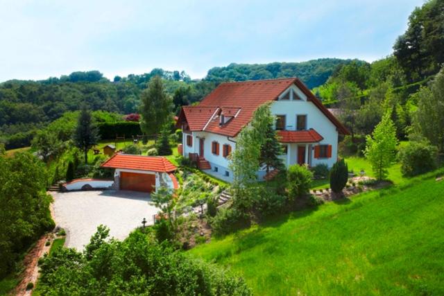 B&B Jennersdorf - Landhaus zur Therme - Bed and Breakfast Jennersdorf