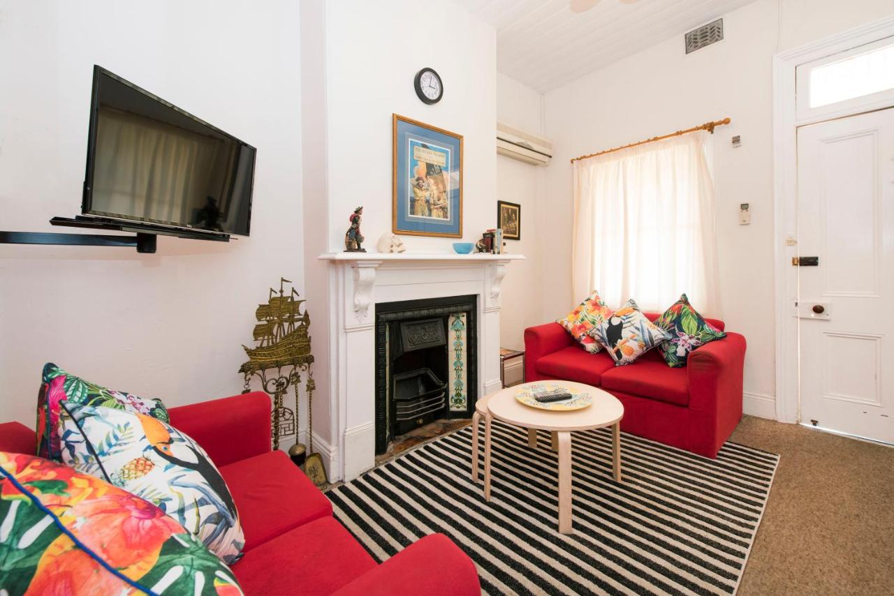 Three-Bedroom House - The Pirates Retreat