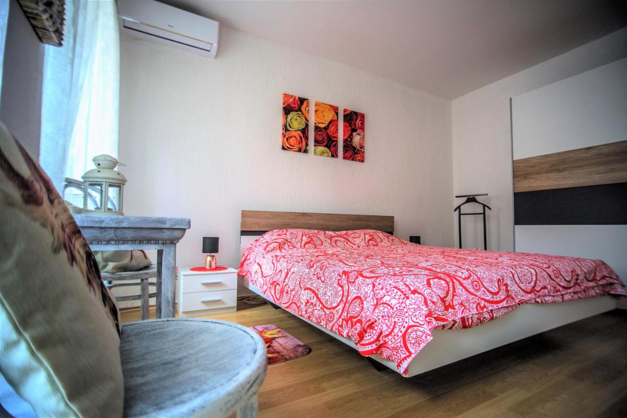 Apartment with Terrace