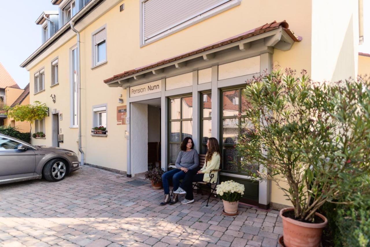 B&B Escherndorf - Domizil Nunn - Bed and Breakfast Escherndorf