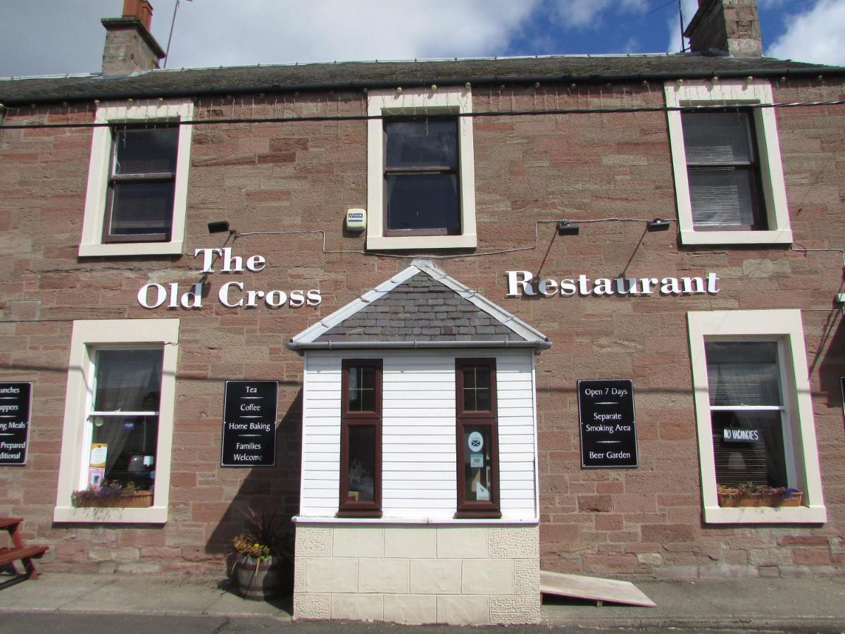 The Old Cross Inn - B&B Blairgowrie