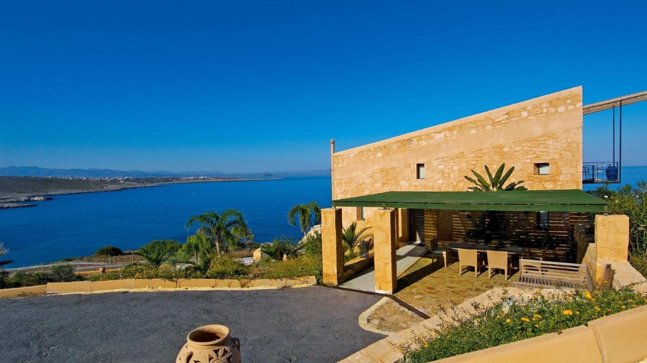 Villa con Vista Mare