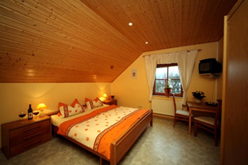 Doppelzimmer mit eigenem Bad