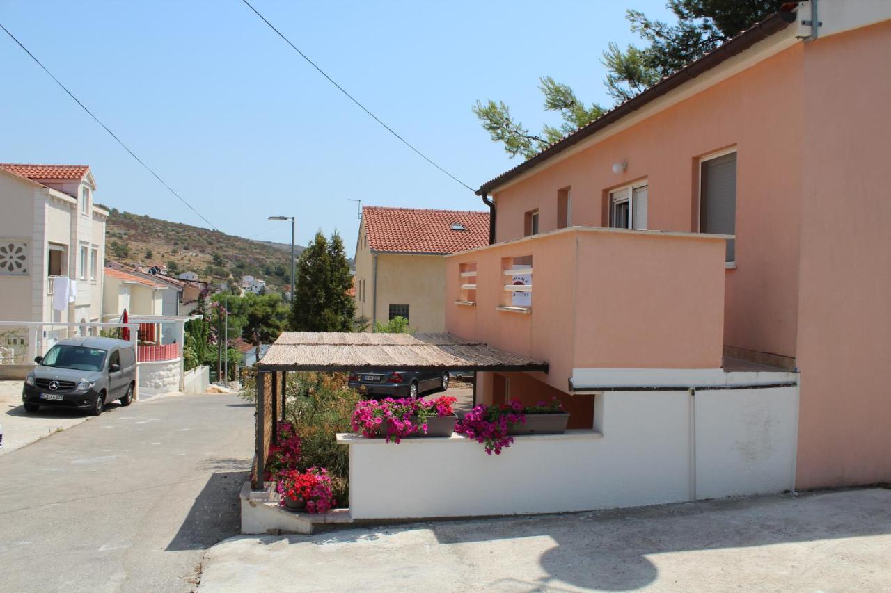 Apartments Luvi - B&B