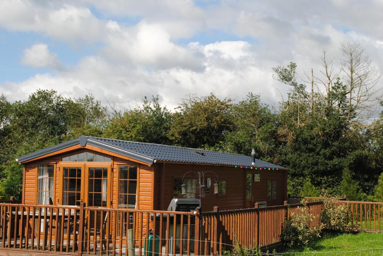 Two-Bedroom Log Cabin