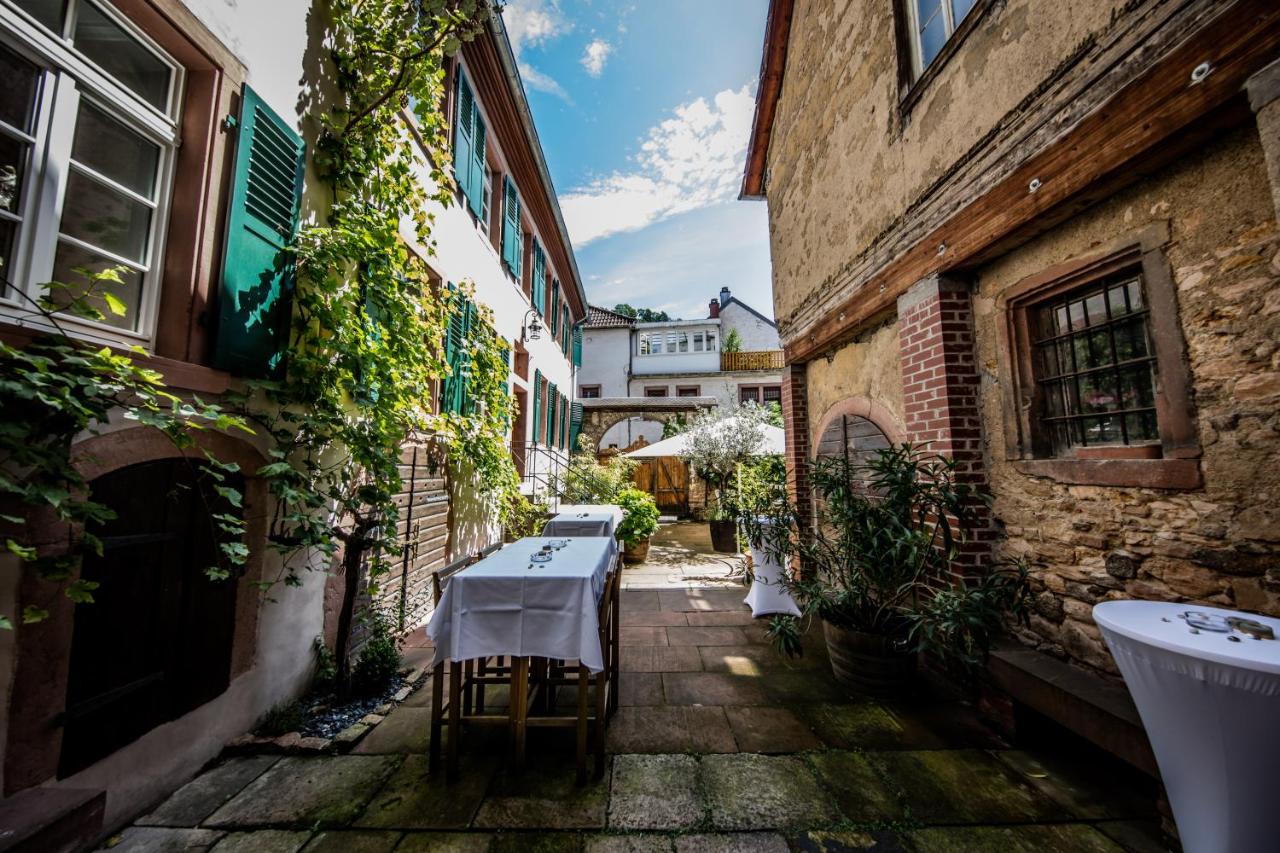 B&B Weinheim - Ulner Kapelle - Bed and Breakfast Weinheim