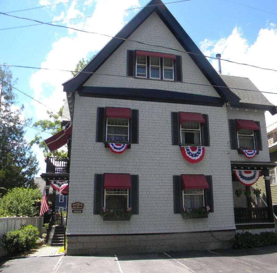 B&B Bar Harbor - Hearthside Inn - Bed and Breakfast Bar Harbor