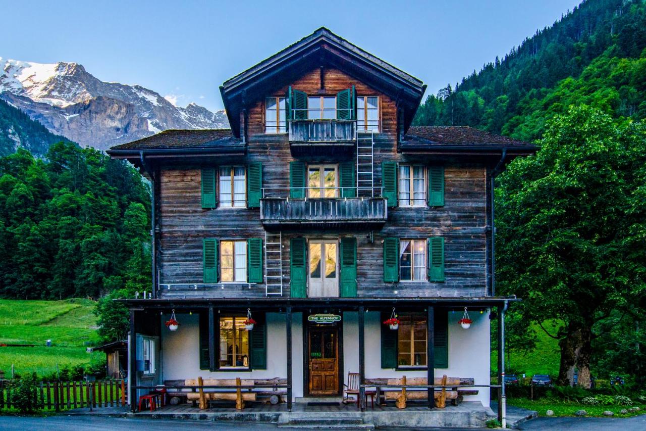 B&B Stechelberg - Alpenhof Mountain Lodge - Bed and Breakfast Stechelberg