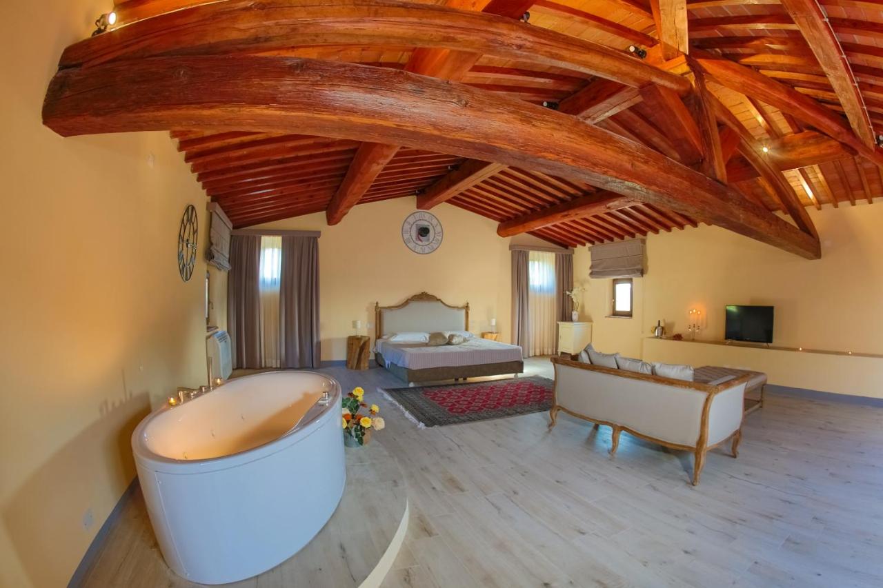 Chambre Lit Queen-Size avec Baignoire Spa