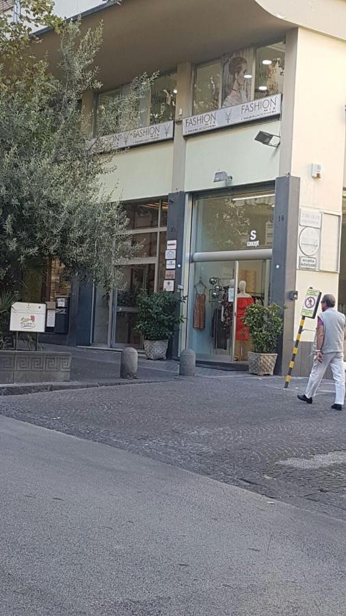 Bernini 20 - B&B Napoli
