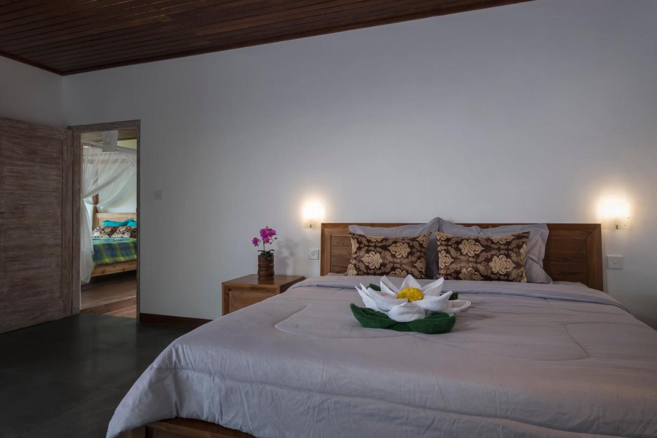 One-Bedroom Green Hill View