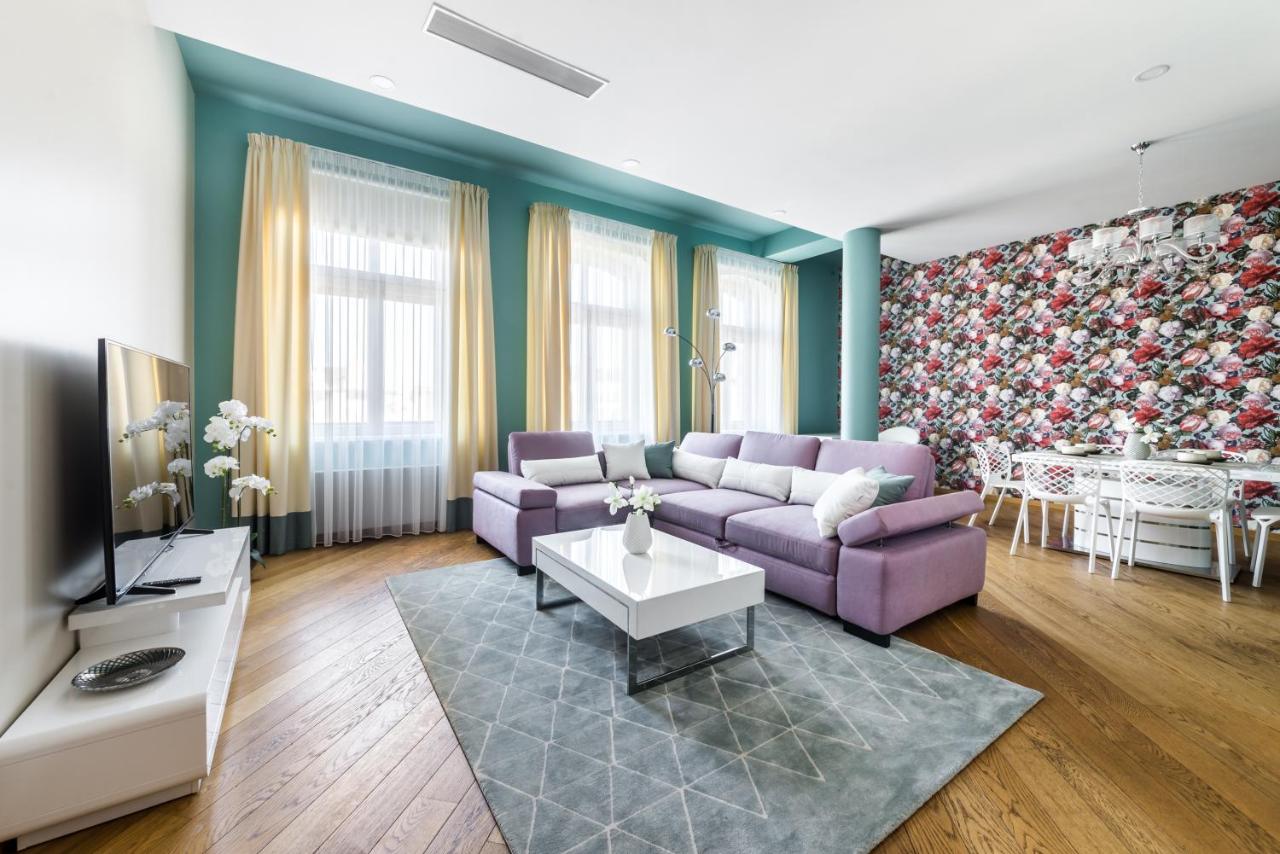 Riga old town V.I.P. apartment - B&B Riga