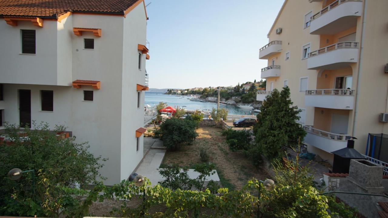 Estudio con vistas al mar