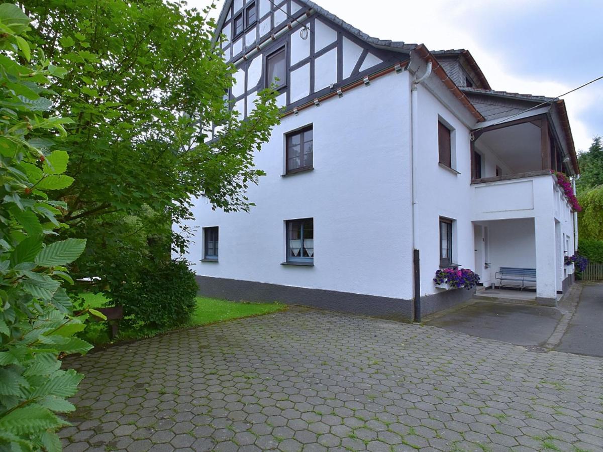 B&B Schmallenberg - Spacious Holiday Home in Menkhausen near Ski Area - Bed and Breakfast Schmallenberg