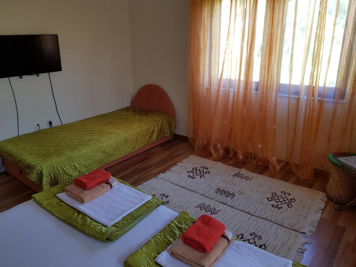 Triple Room with Shared Bathroom