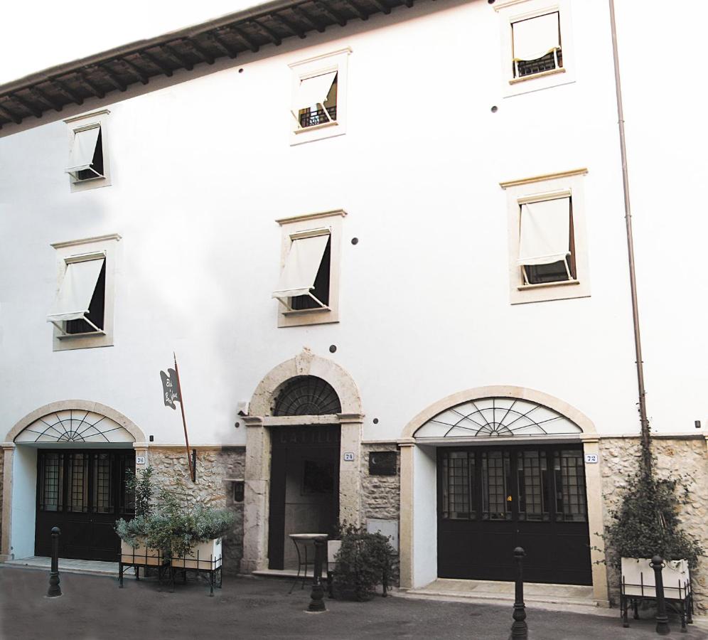 B&B Catillo