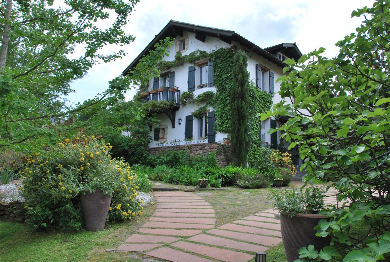 Maison Aretxola - B&B