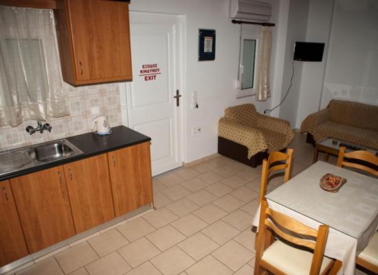 One-Bedroom Apartment (2 Adults)