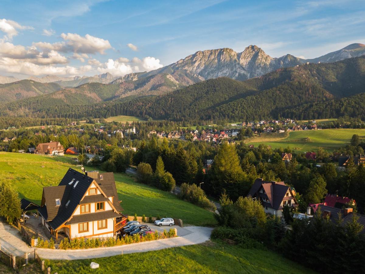 Apartamenty Rockus LUX & SPA Zakopane - Bed and Breakfast