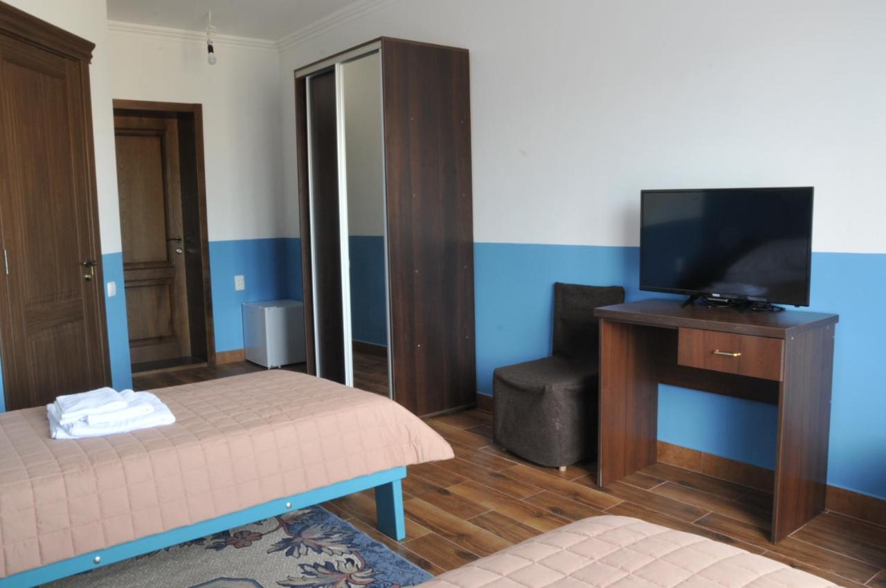 Grote Kamer met 2 Bedden