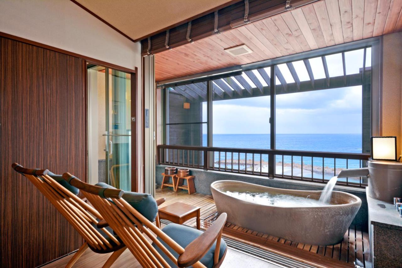 Vierbettzimmer im japanischen Stil