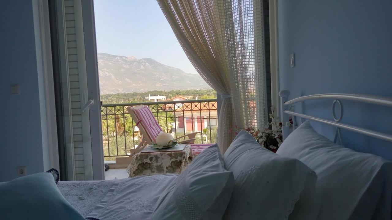 B&B Arkhaía Kórinthos - Kórinthos Isthmos Canal Apartment - Bed and Breakfast Arkhaía Kórinthos