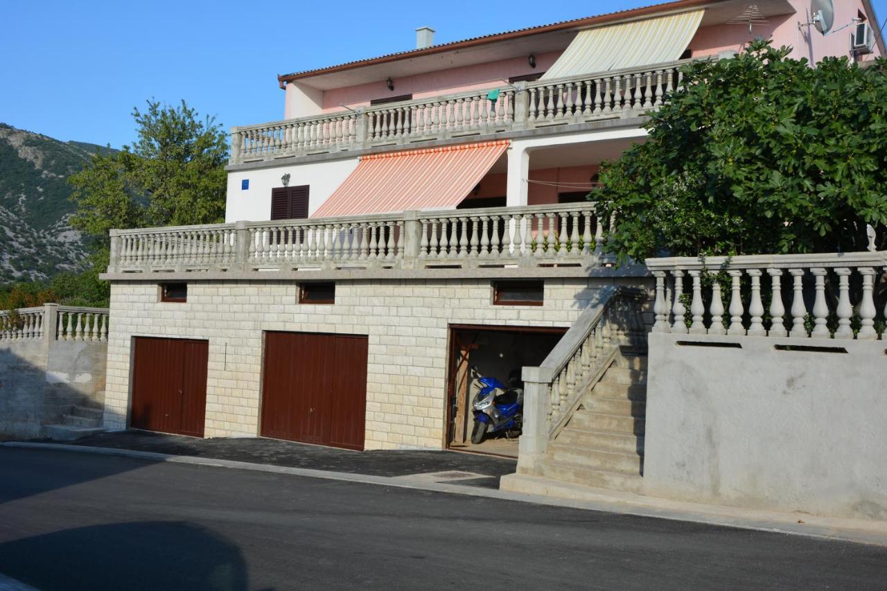 Apartment Vrban - Ferienwohnung