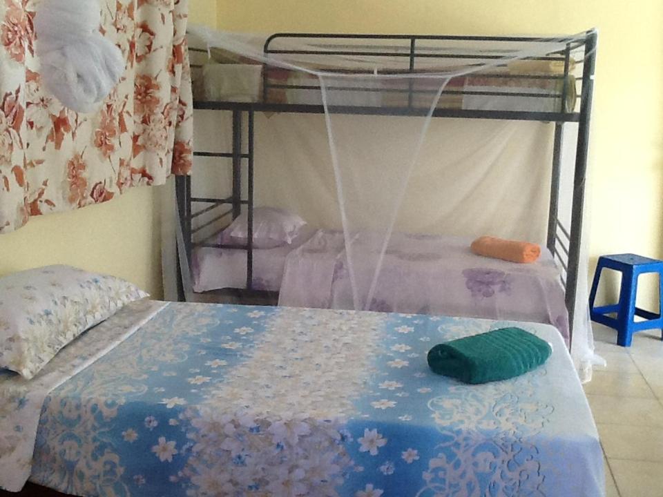 Dormitorio Misto con 6 Posti Letto