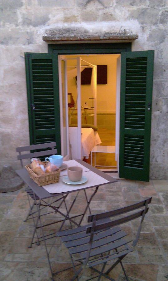 La Corte Dei Cavalieri - Bed and Breakfast Matera