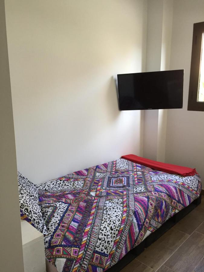 Single Room with Private Bathroom