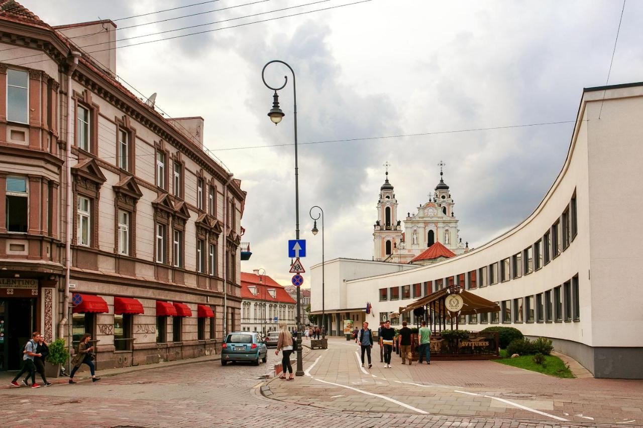 #stayhere - Spacious 2BDR Two Floor I Heart of Old Town - Chambres d’hôtes Vilnius
