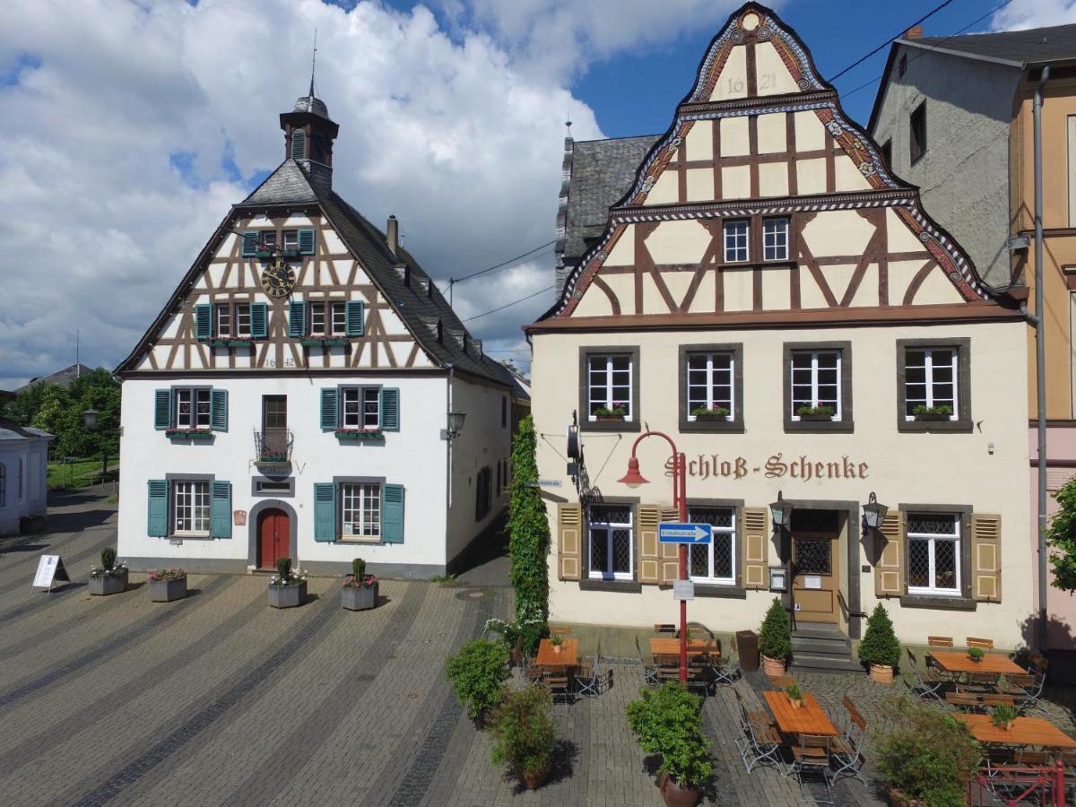 B&B Neuwied - Hotel zur Schloß-Schenke - Bed and Breakfast Neuwied