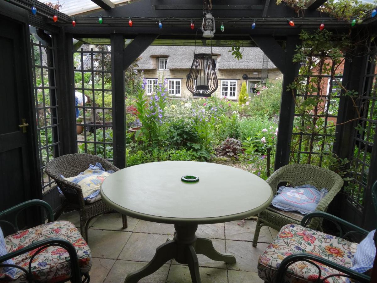 Moat Cottage Barns - Ferienwohnung