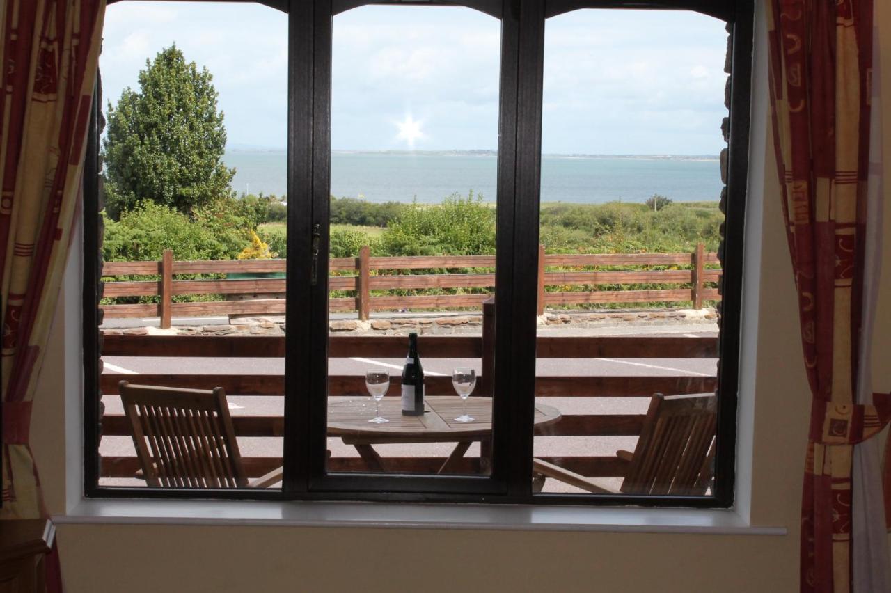 B&B Castlegregory - Tralee Bay Holiday Village - Bed and Breakfast Castlegregory