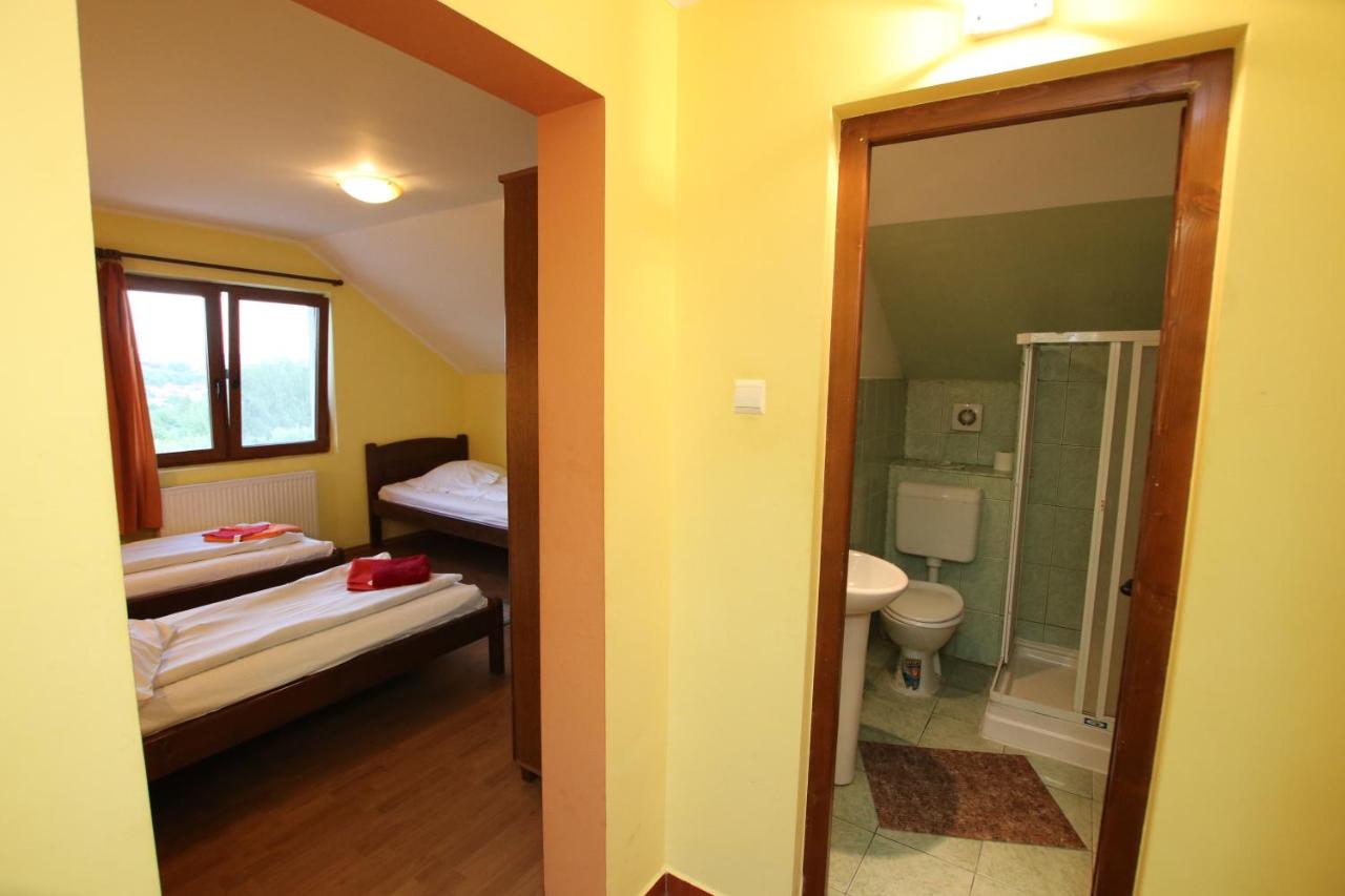 Triple Room with Bathroom