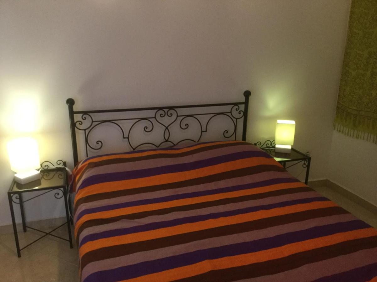 Chambre Double - Vue sur Piscine